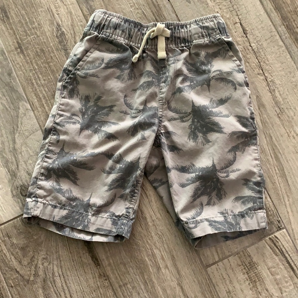 Bundle of 3 The Children’s Place shorts, sz 6 - Picture 2 of 11